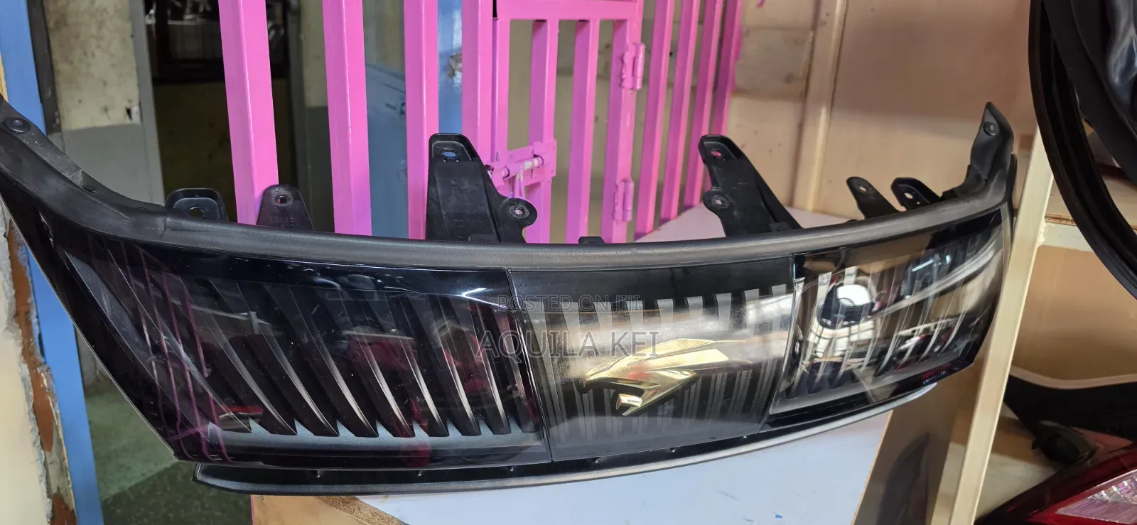 Harrier 2015 Grille