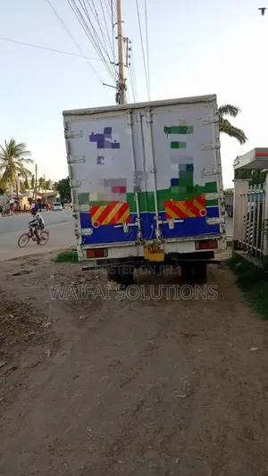 Hyundai Canter Fridge Truck Kby 2014 Model