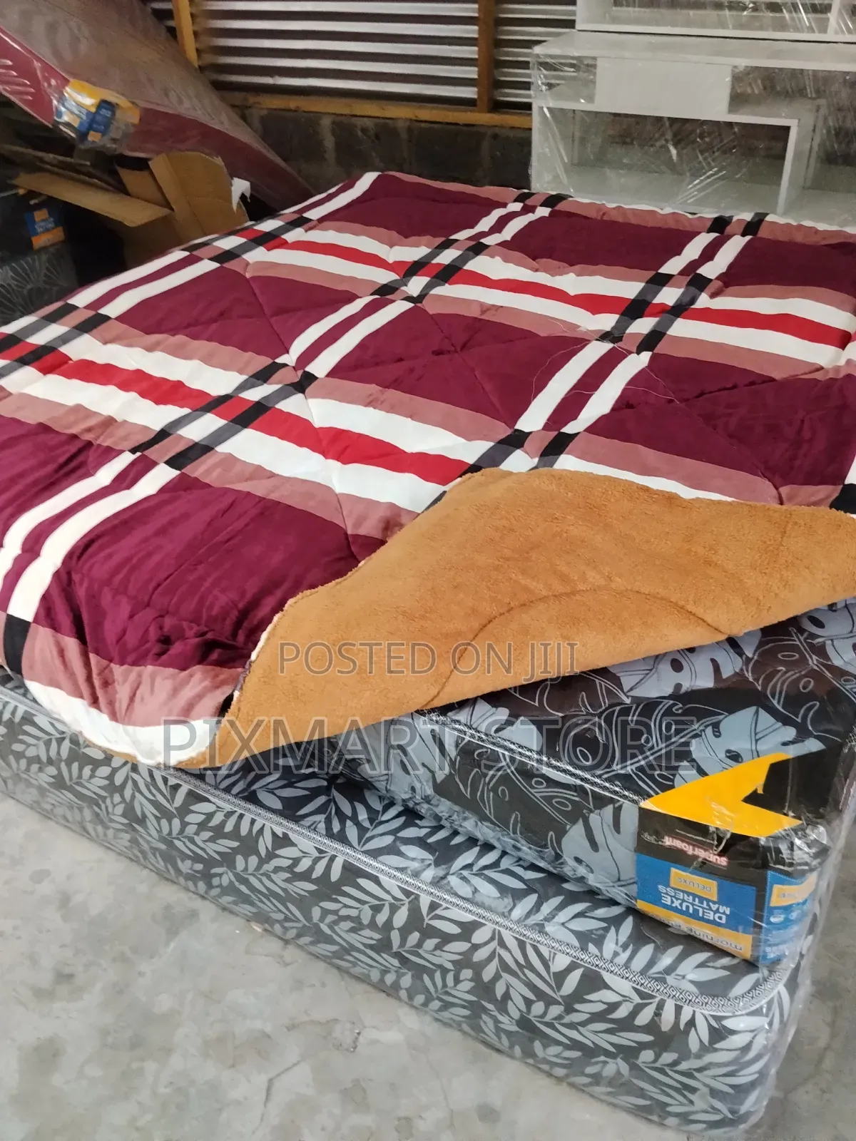 Comfortable Woolen Duvet for All Seasons 5 by 6, 6 by 6