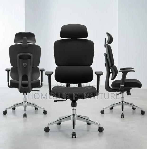 Ergonomic High-Back Office Chair With Adjustable Headrest