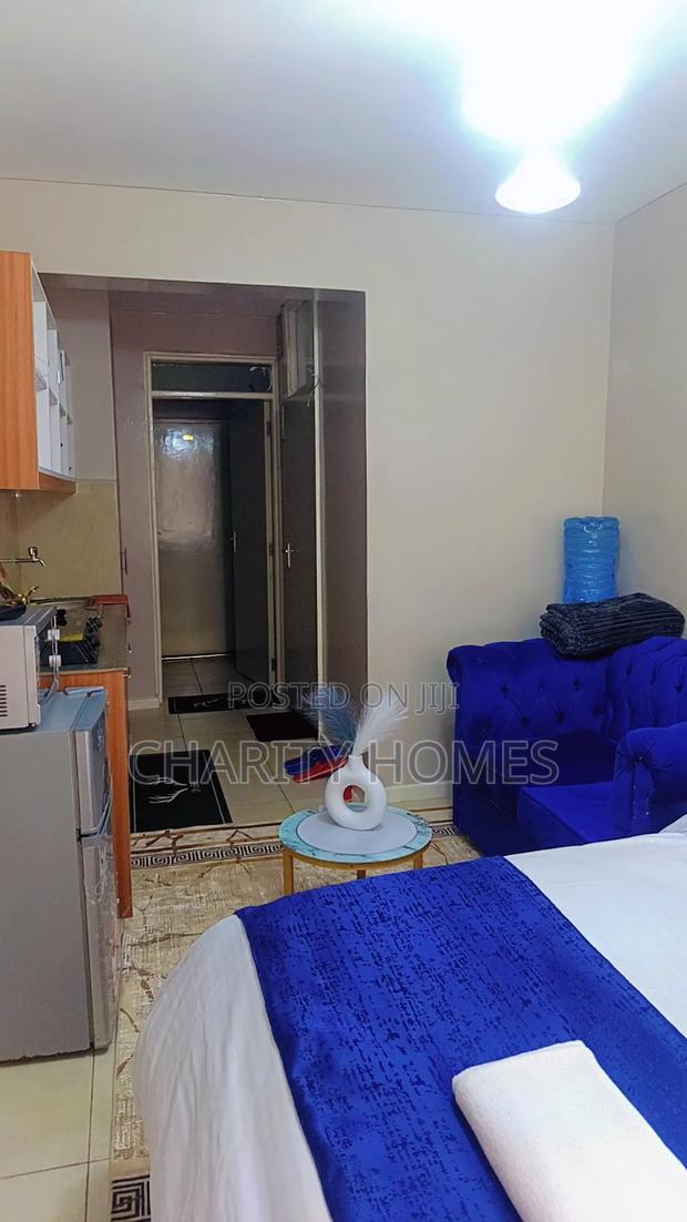 Airbnb Thindigua - thumbnail 3