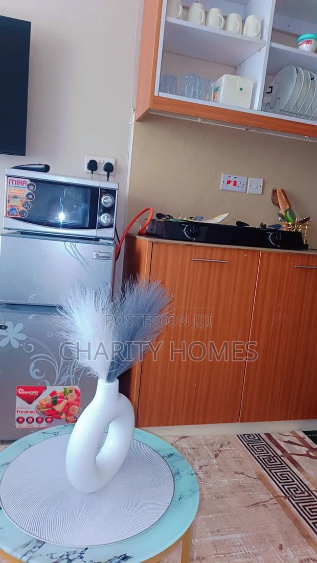 Airbnb Thindigua - thumbnail 14