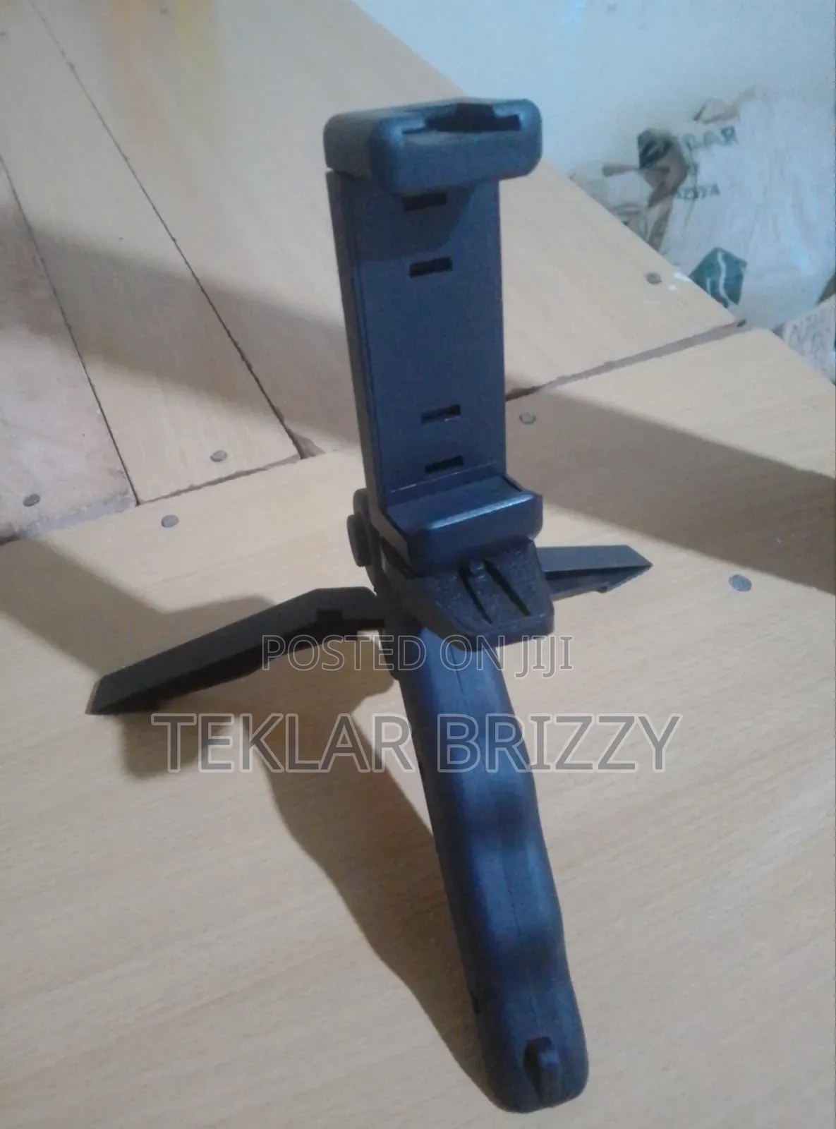 Portable Phone Stand
