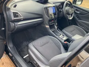 Subaru Forester Premium AWD 2019 Black