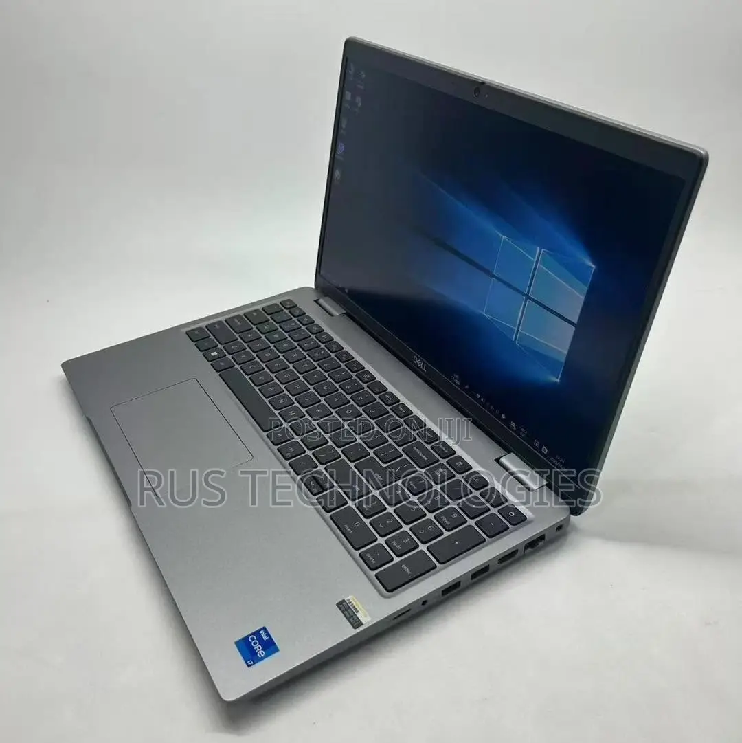 Laptop Dell Precision 3580 16GB Intel Core i7 SSD 512GB