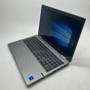 Laptop Dell Precision 3580 16GB Intel Core i7 SSD 512GB