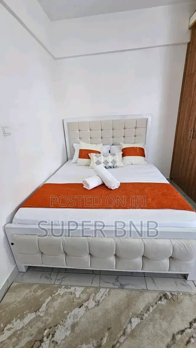 Airbnb Ruaka Town Quickmart Studio