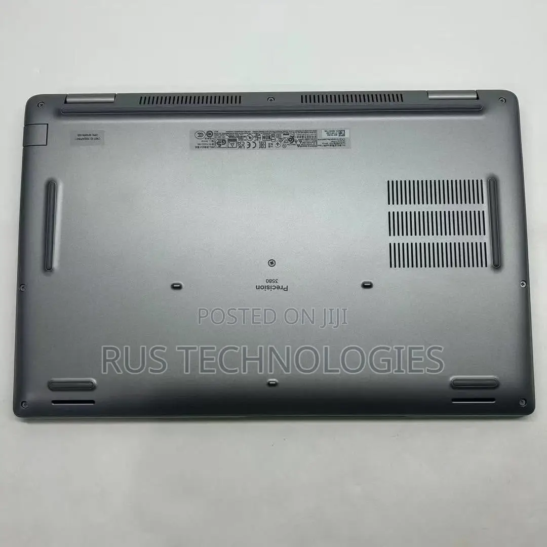 Laptop Dell Precision 3580 16GB Intel Core i7 SSD 512GB