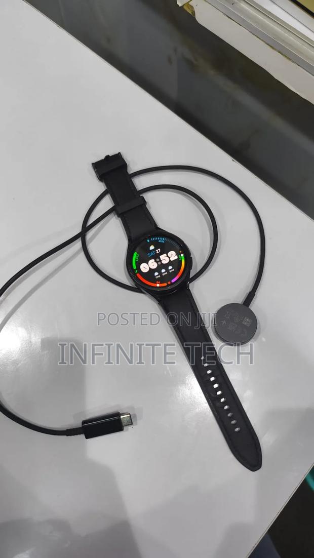 Watch 6 Classic 45mm (Used 2 Months) - thumbnail 2