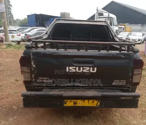 Isuzu D-MAX 2019 Gray
