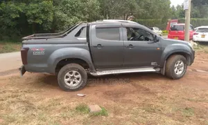 Isuzu D-MAX 2019 Gray