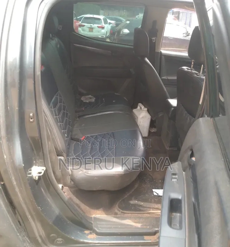Isuzu D-MAX 2019 Gray