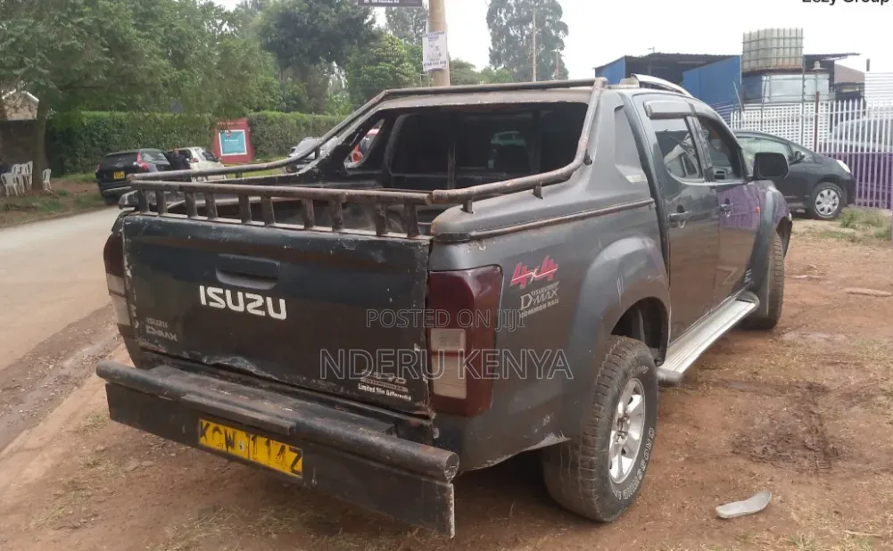 Isuzu D-MAX 2019 Gray