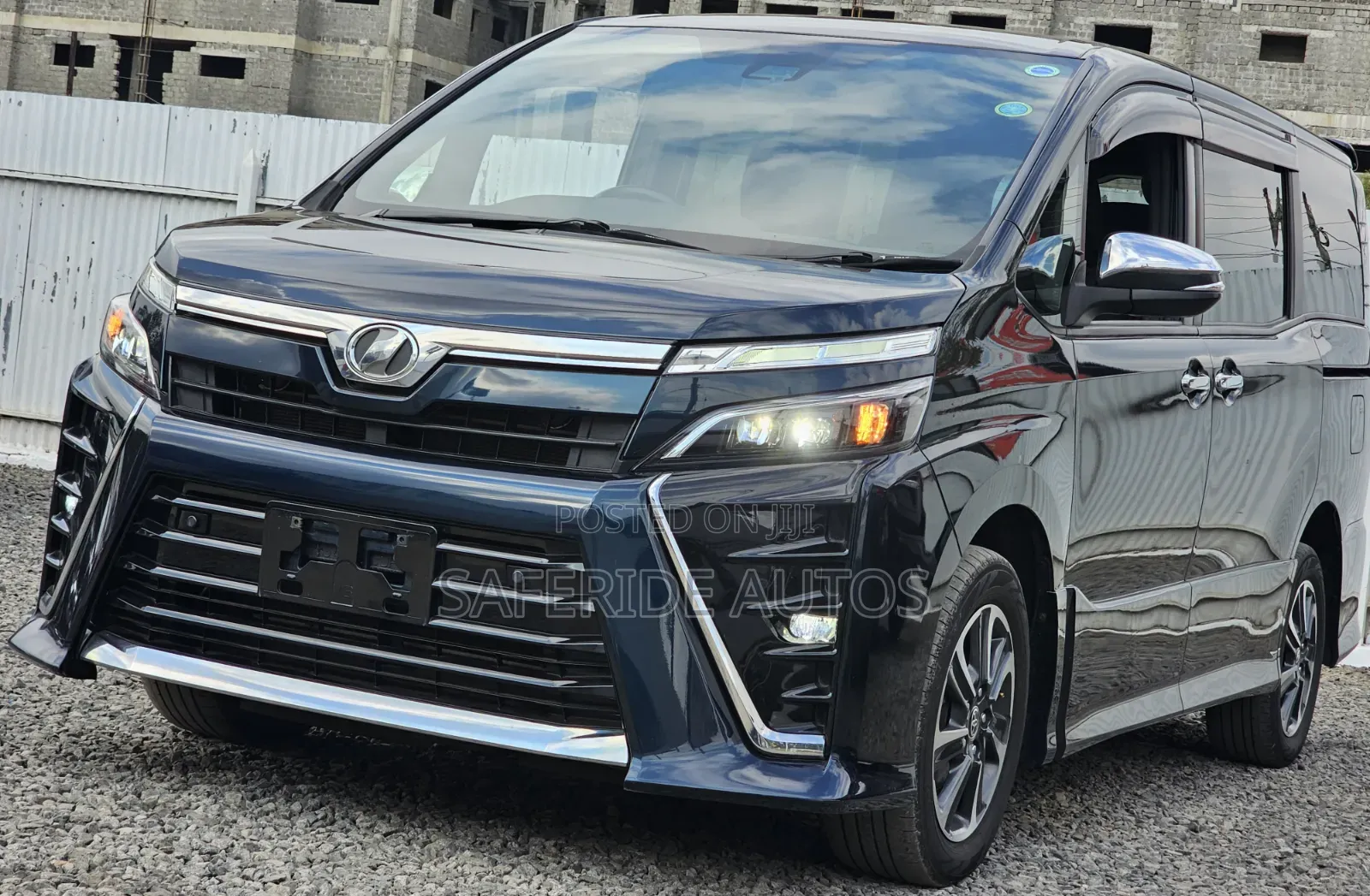Toyota Voxy 2019 Blue