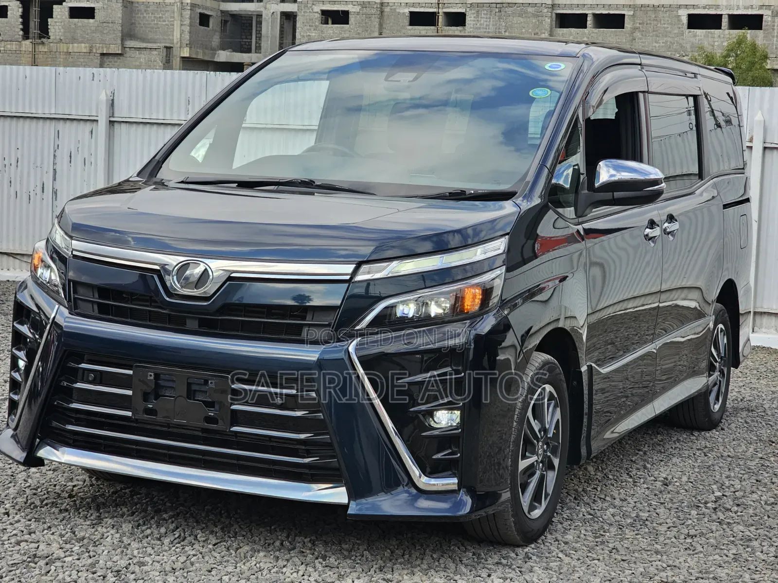 Toyota Voxy 2019 Blue