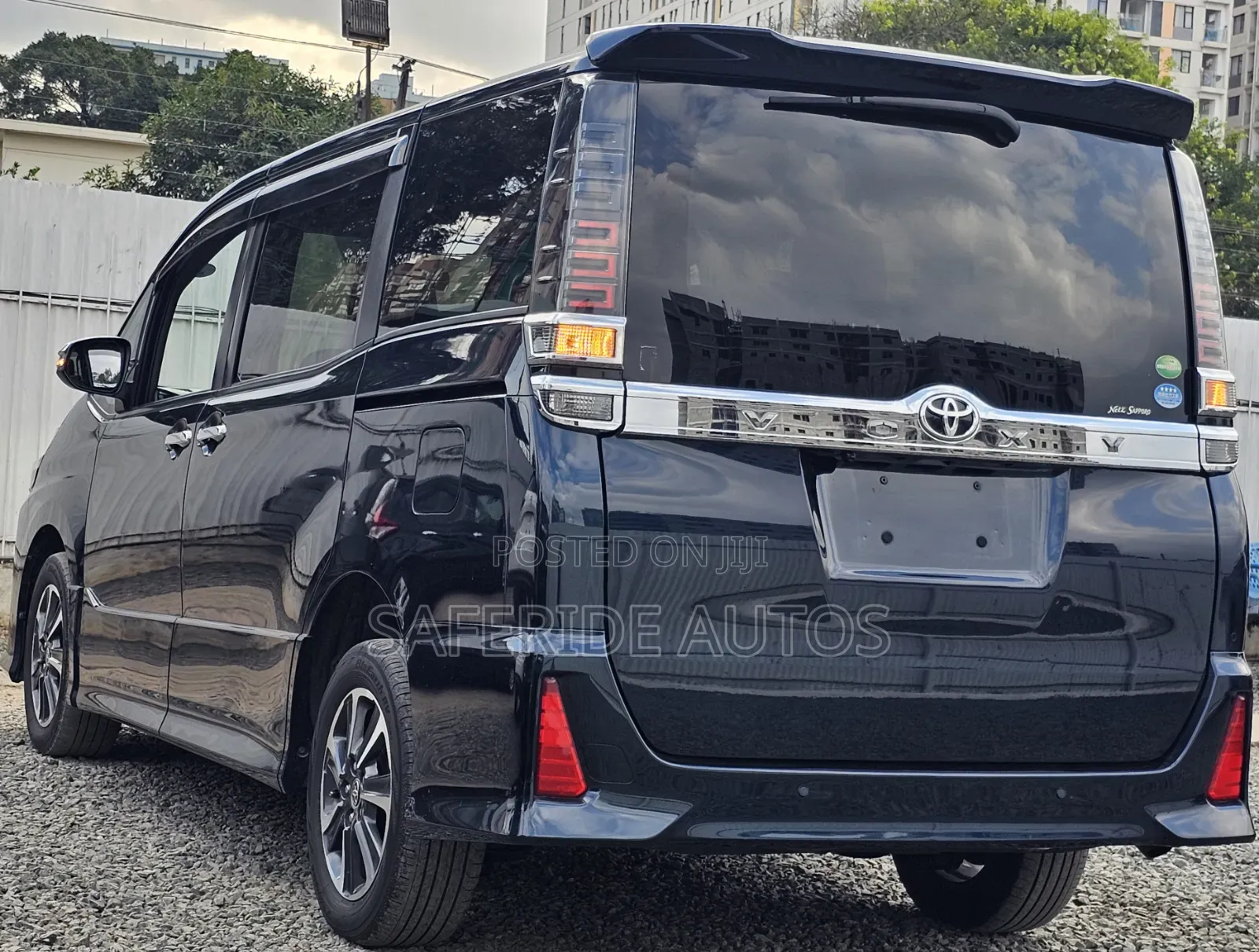 Toyota Voxy 2019 Blue