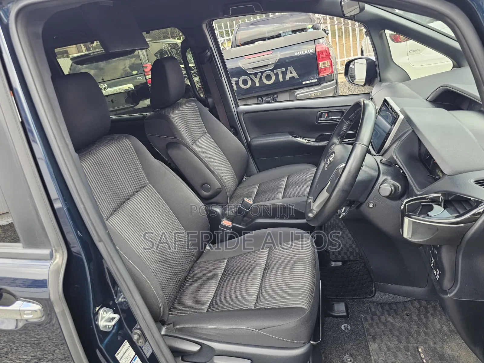 Toyota Voxy 2019 Blue