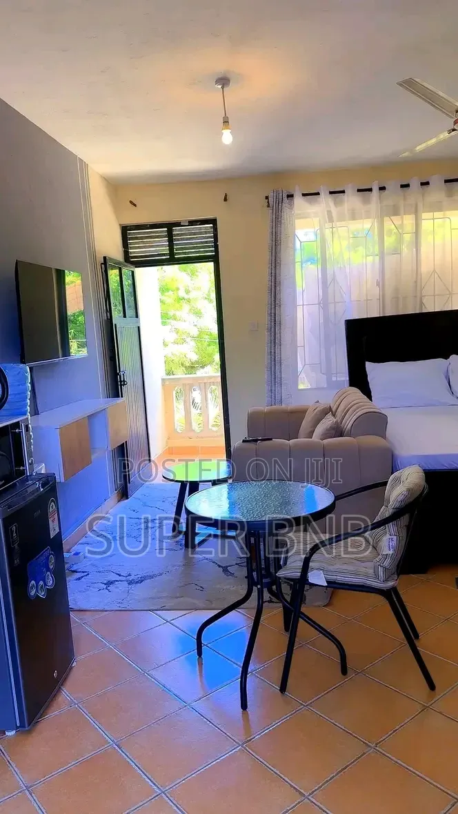 Airbnb in Kilifi Town Near Silver Palm. Pwani University,County