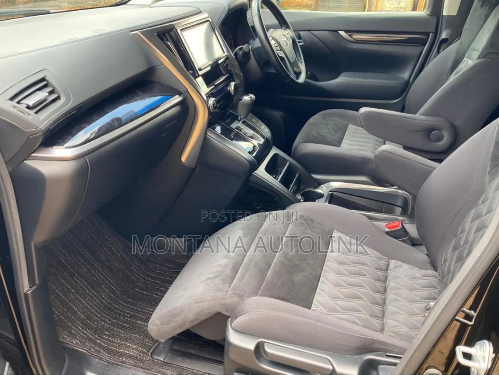 Toyota Vellfire 2019 Black