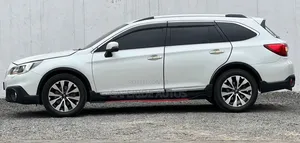 Subaru Outback 2017 White