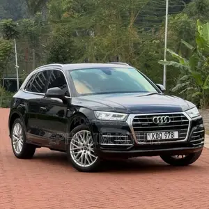 Audi Q5 2.0T Premium AWD quattro 2019 Black
