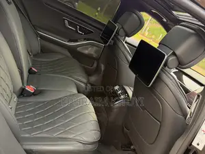 Mercedes-Benz S-Class 2021 Black