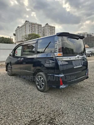 Toyota Voxy 2018 Black