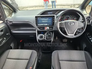Toyota Voxy 2018 Black