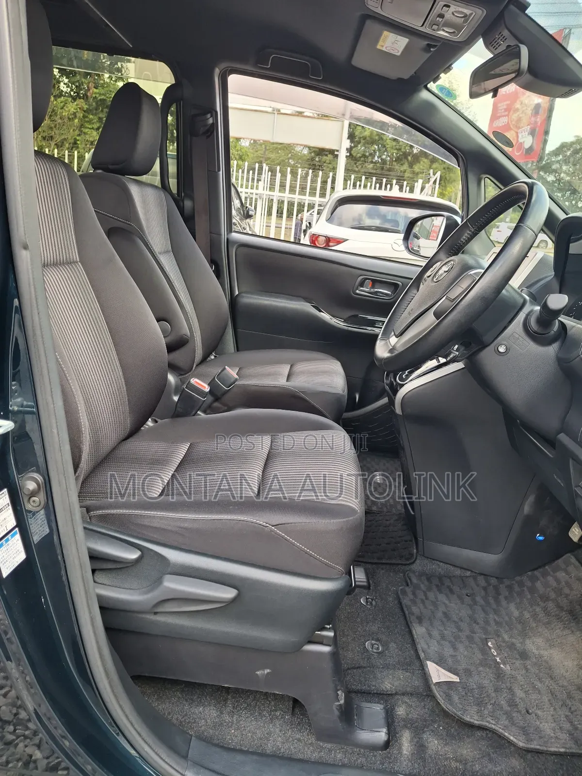 Toyota Voxy 2018 Black
