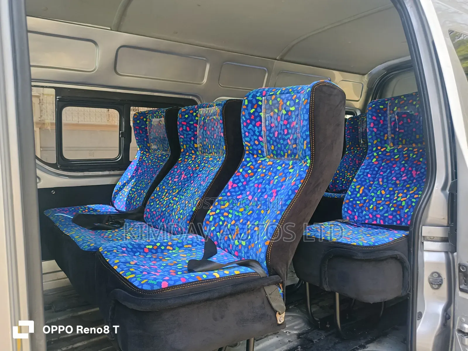 Toyota HiAce 2016 Silver