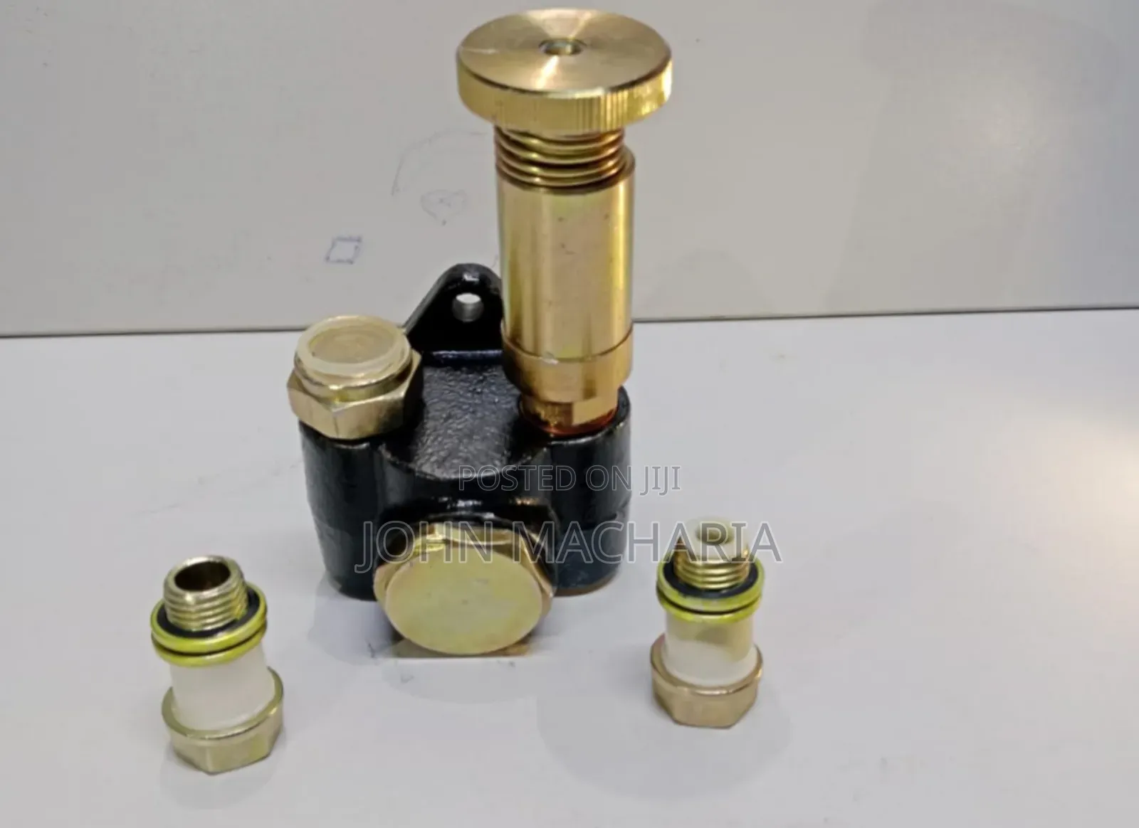4.3, FRR and FSR Fuel Pump for Mitsubishi Canter
