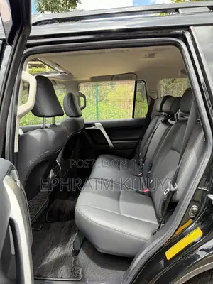 Toyota Land Cruiser Prado 2018 Black