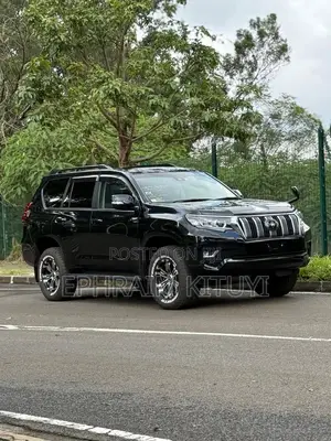 Toyota Land Cruiser Prado 2018 Black
