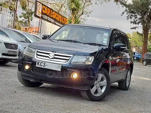 Suzuki Escudo 2011 Black