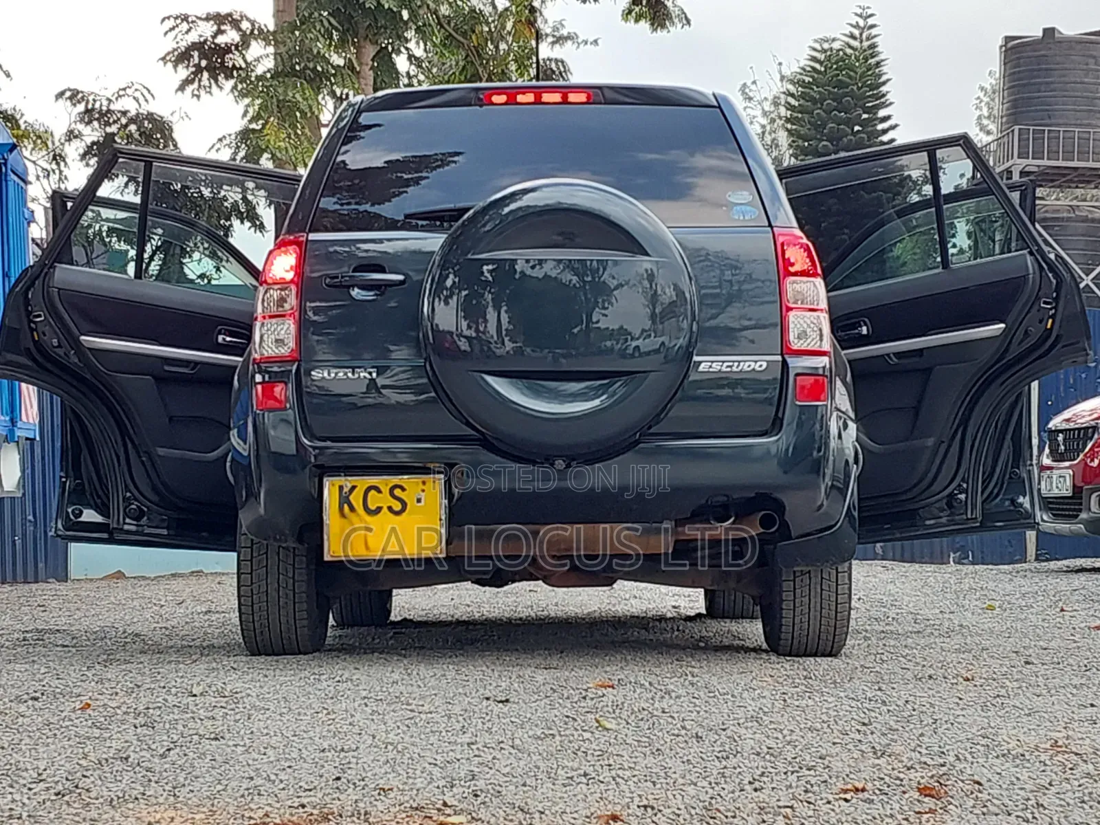 Suzuki Escudo 2011 Black