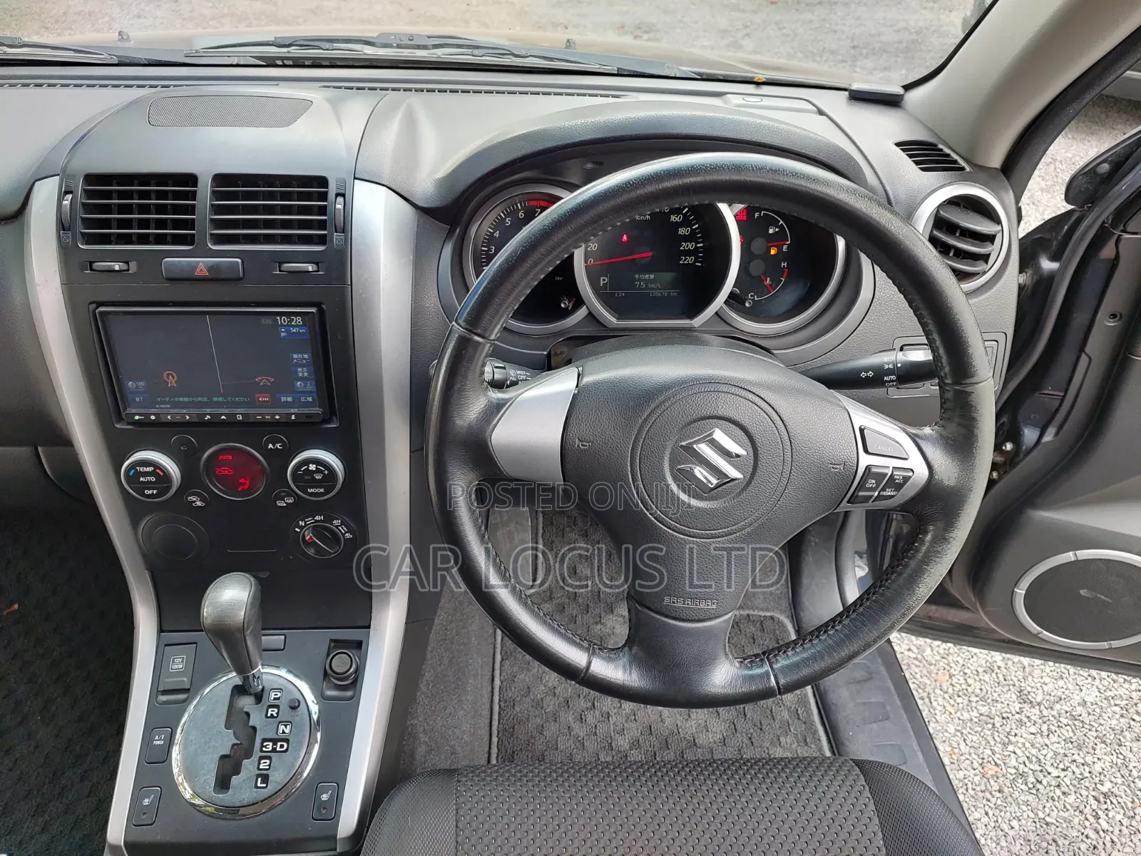 Suzuki Escudo 2011 Black