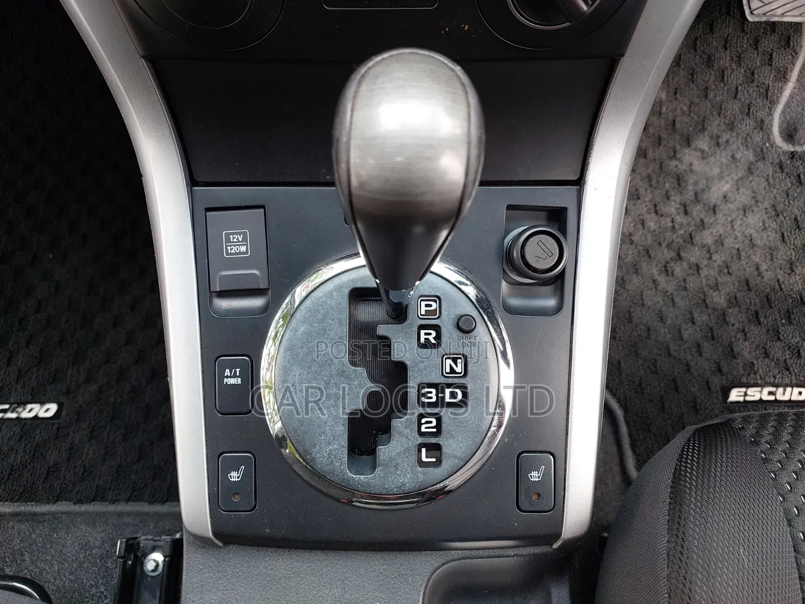 Suzuki Escudo 2011 Black