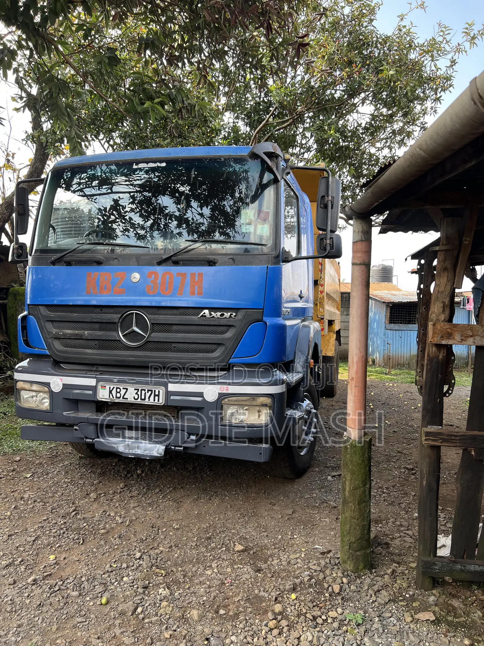Mercedes Benz Axor Tipper