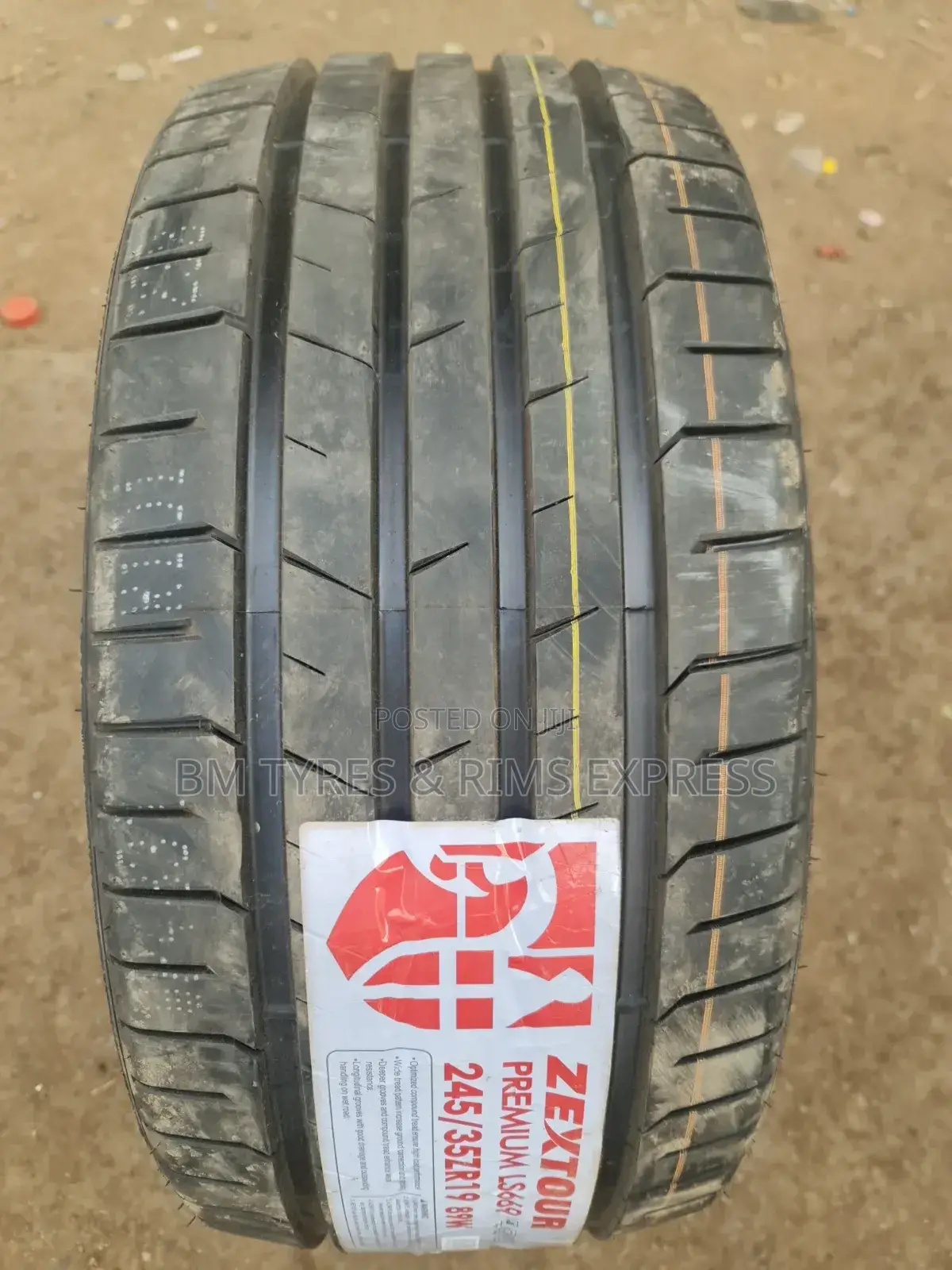 245 /35 R19 Zextour Tires