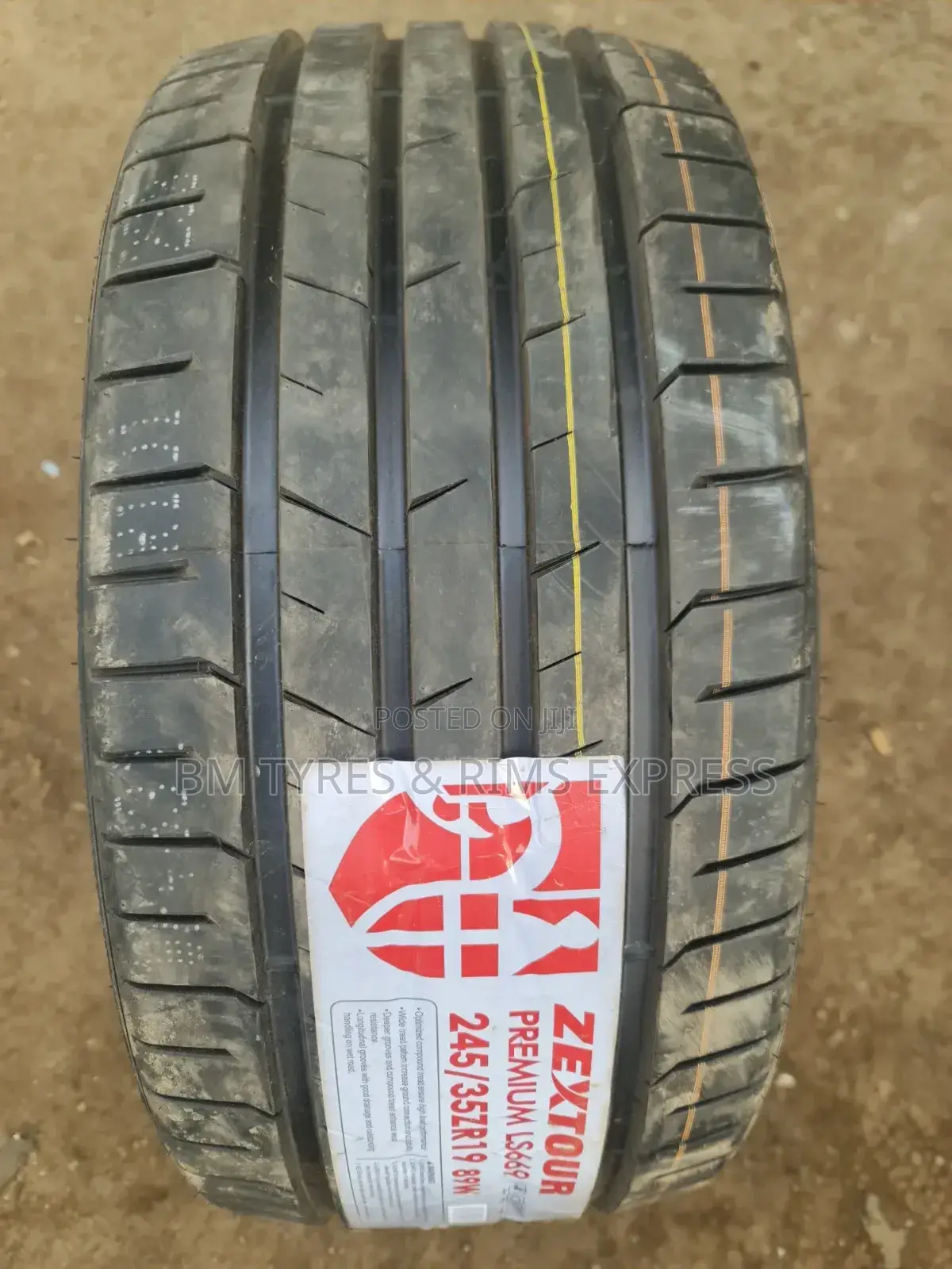 245 /35 R19 Zextour Tires