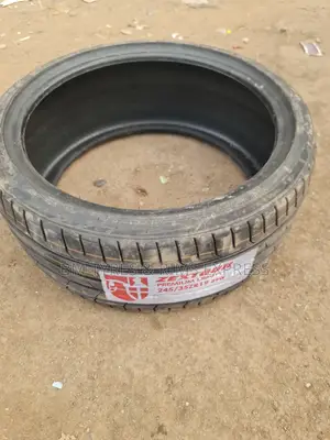 245 /35 R19 Zextour Tires