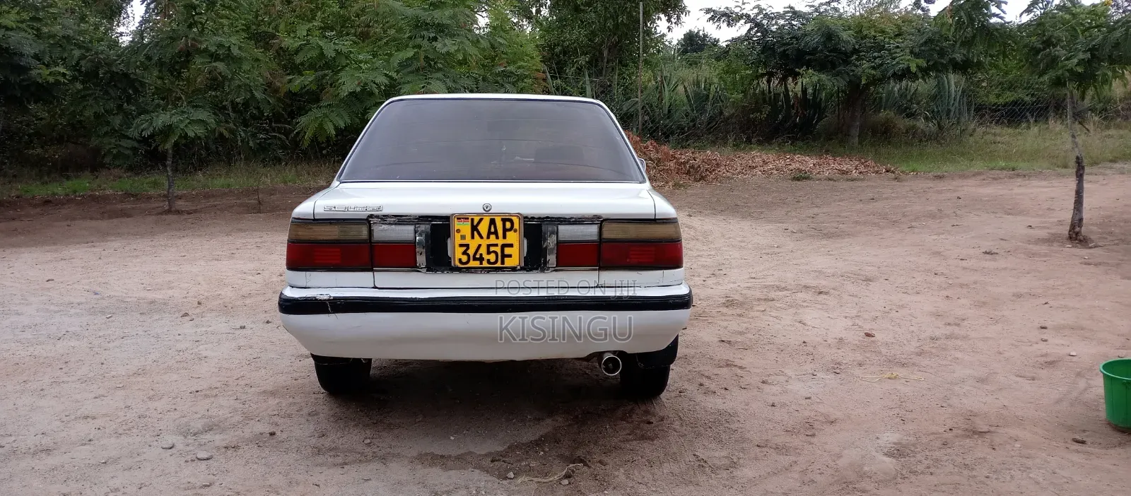 Toyota Corolla 1990 White