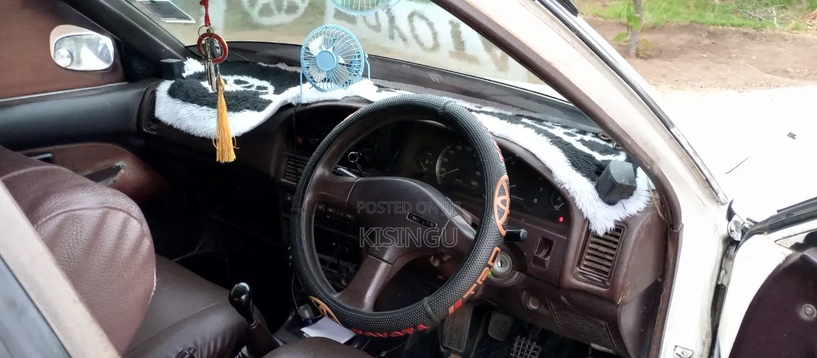 Toyota Corolla 1990 White