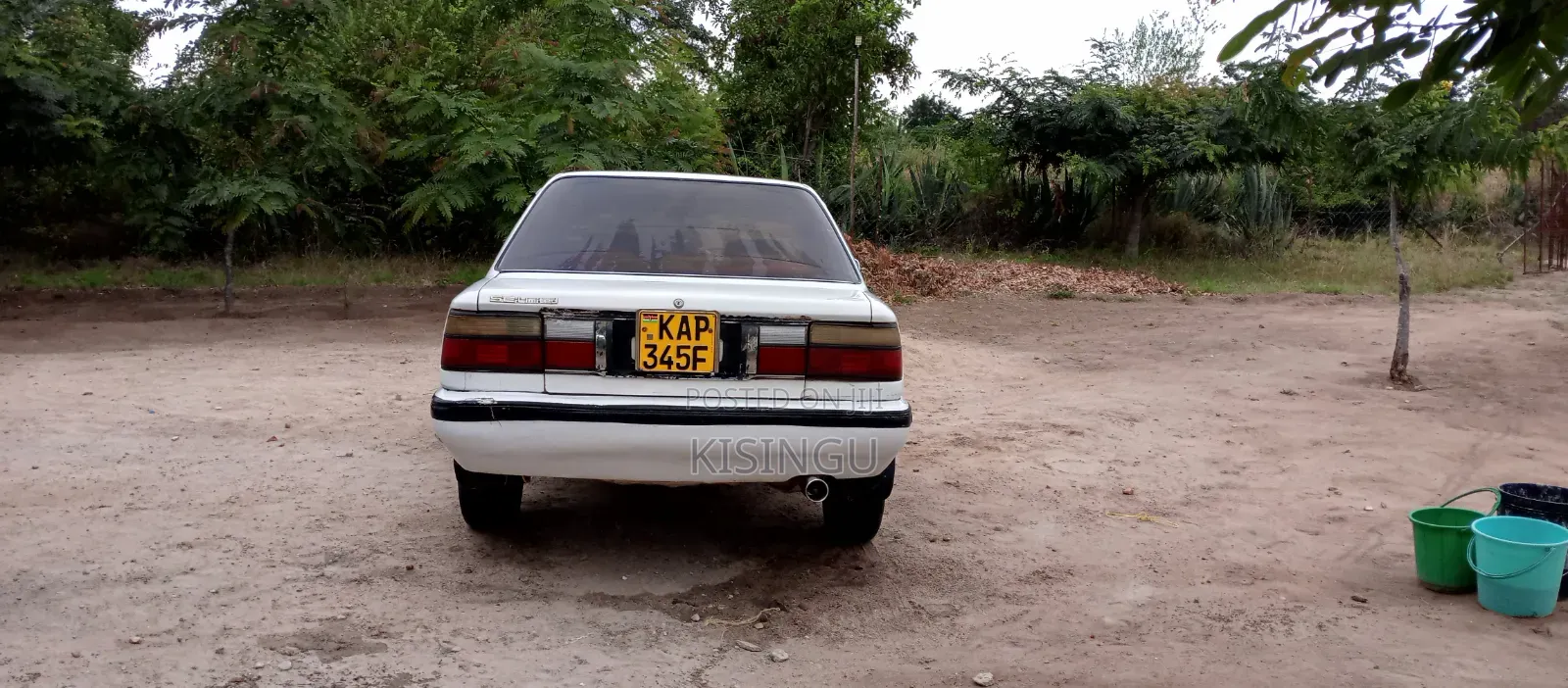Toyota Corolla 1990 White