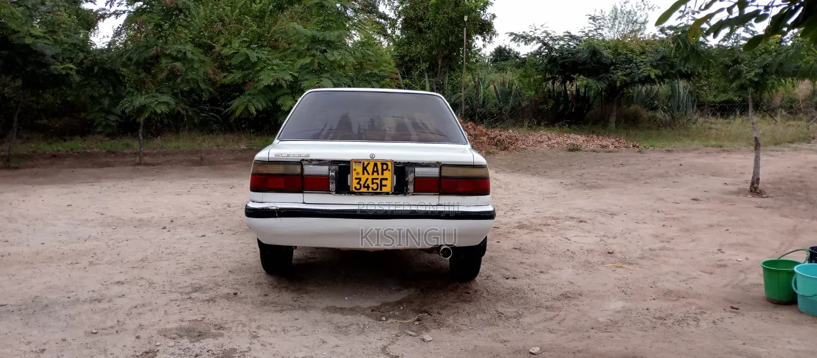 Toyota Corolla 1990 White