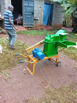 ​High-Efficiency Electric Silage Chopper