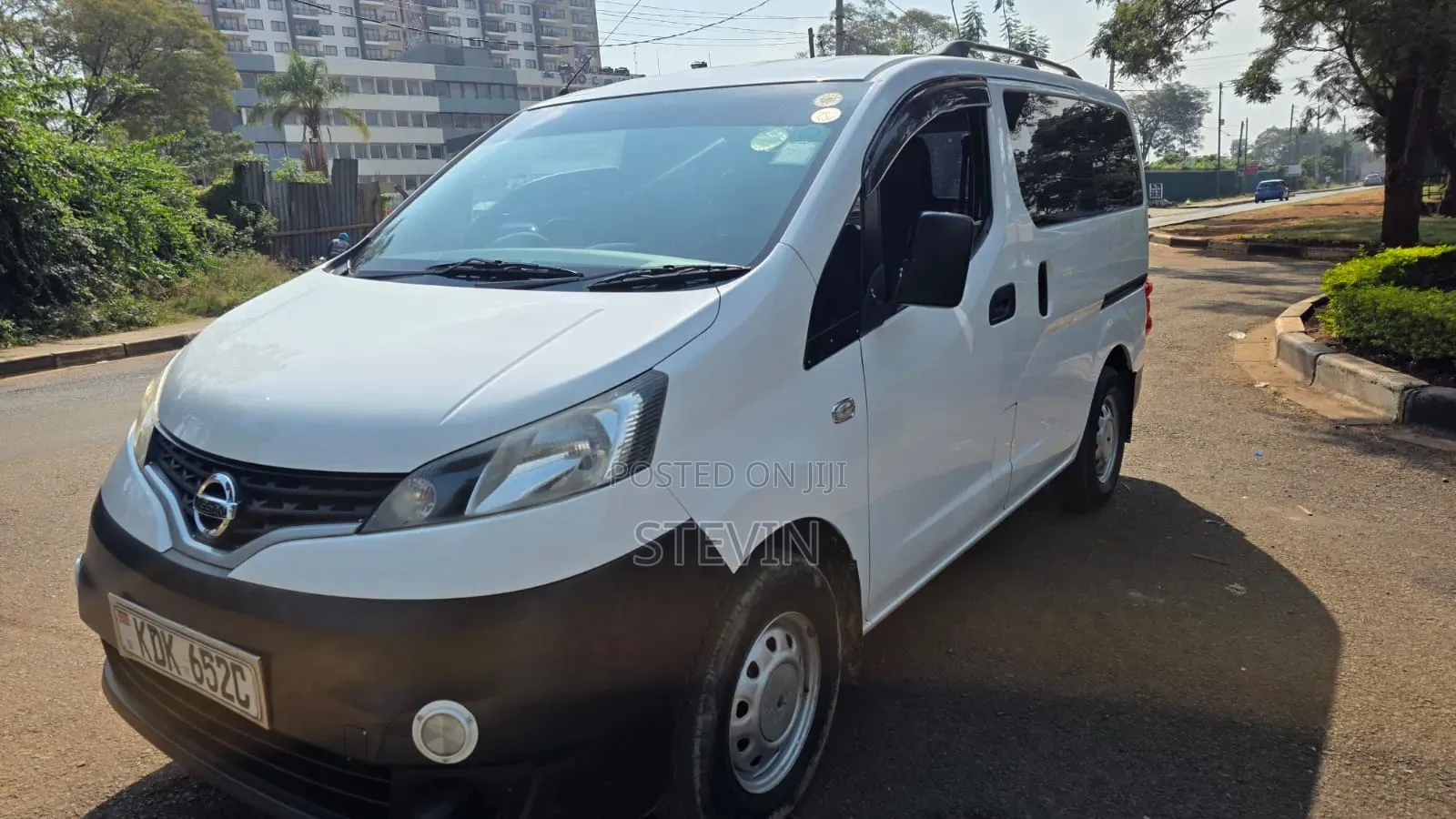 Nissan NV200 2015 White