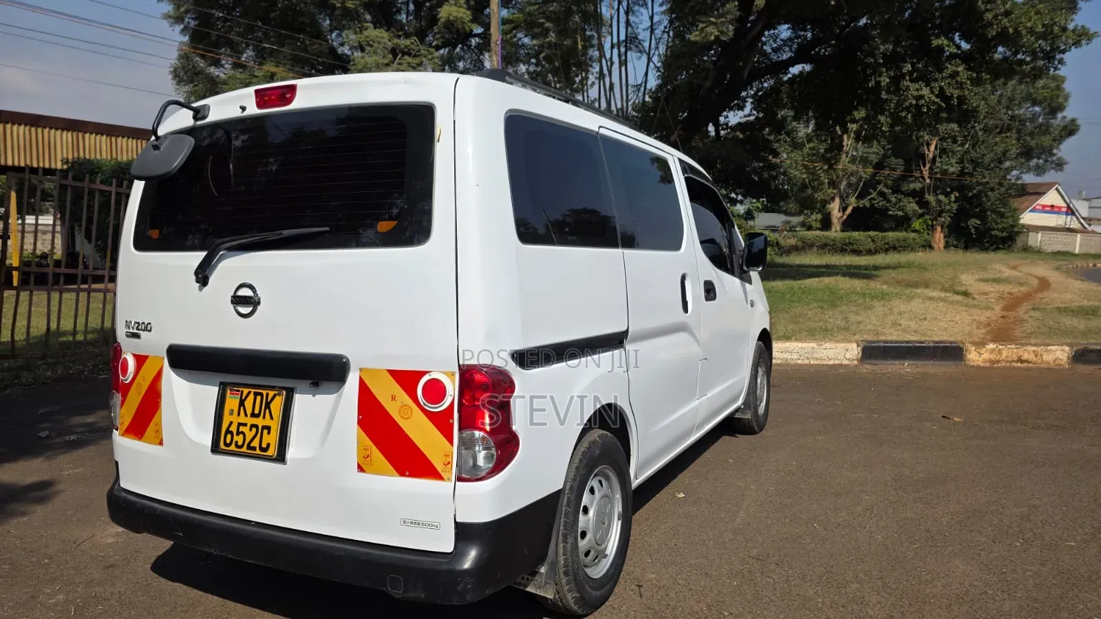 Nissan NV200 2015 White