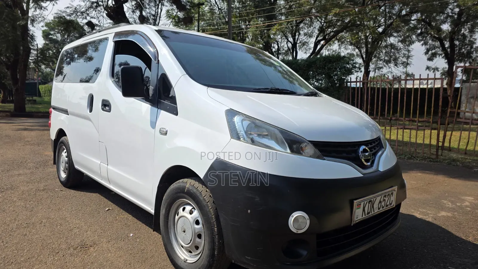 Nissan NV200 2015 White