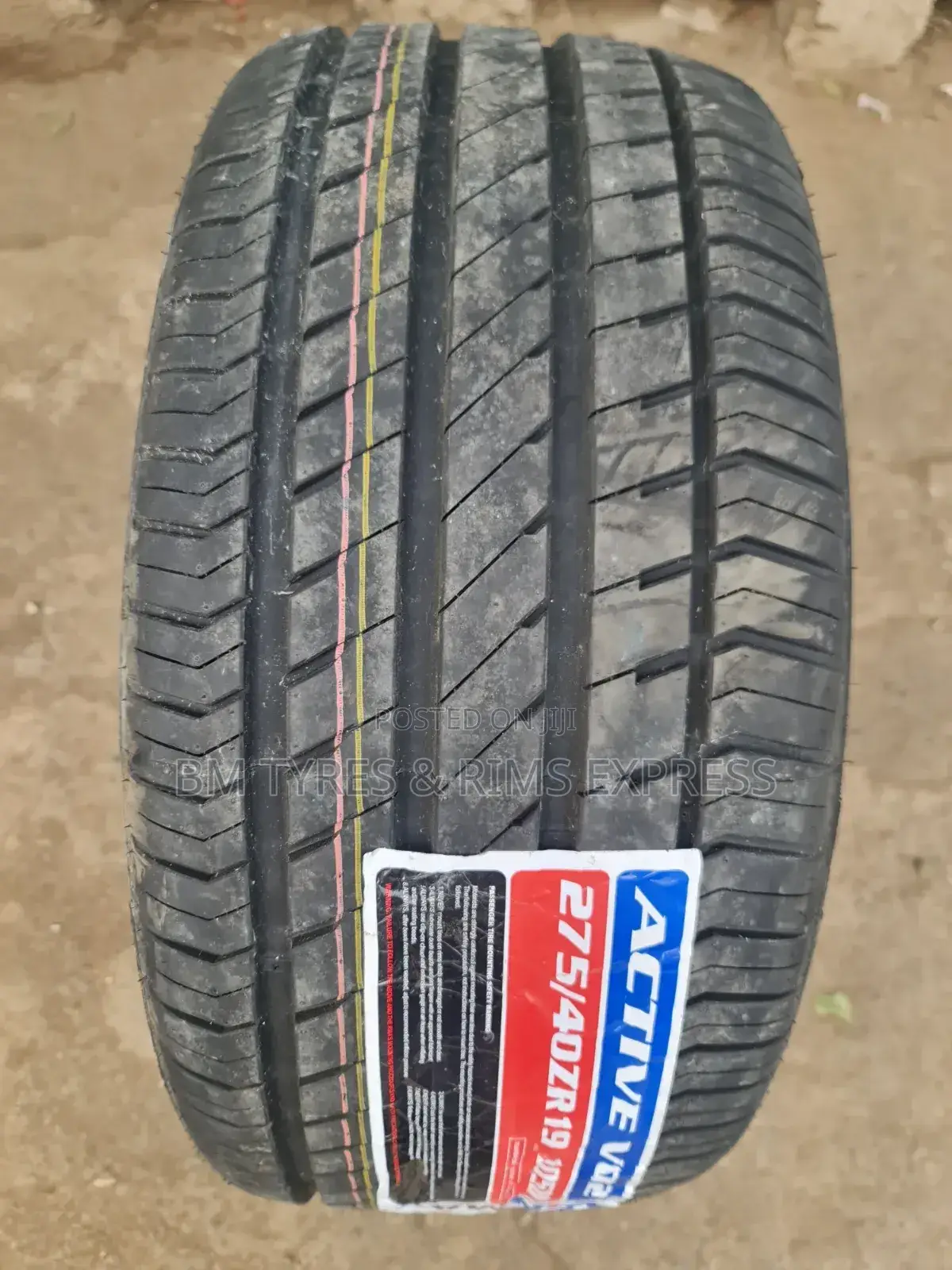 275 /40 R19 Vinmax Tires